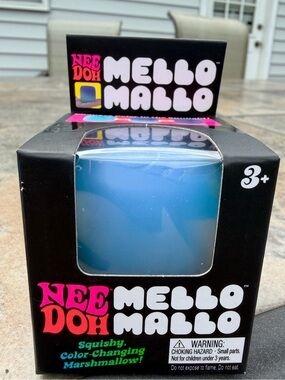 NeeDoh Mello Mallo Color-Changing Blue
